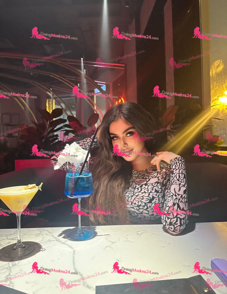 Проститутка Бьянка - грудь 3, рост 162 см, вес 56 кг, цвет волос Шатенки, национальность Русские, Славянки