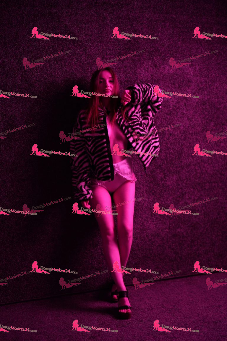 Проститутка Фрея - грудь 2, рост 160 см, вес 47 кг, цвет волос Брюнетки, национальность Русские, Славянки