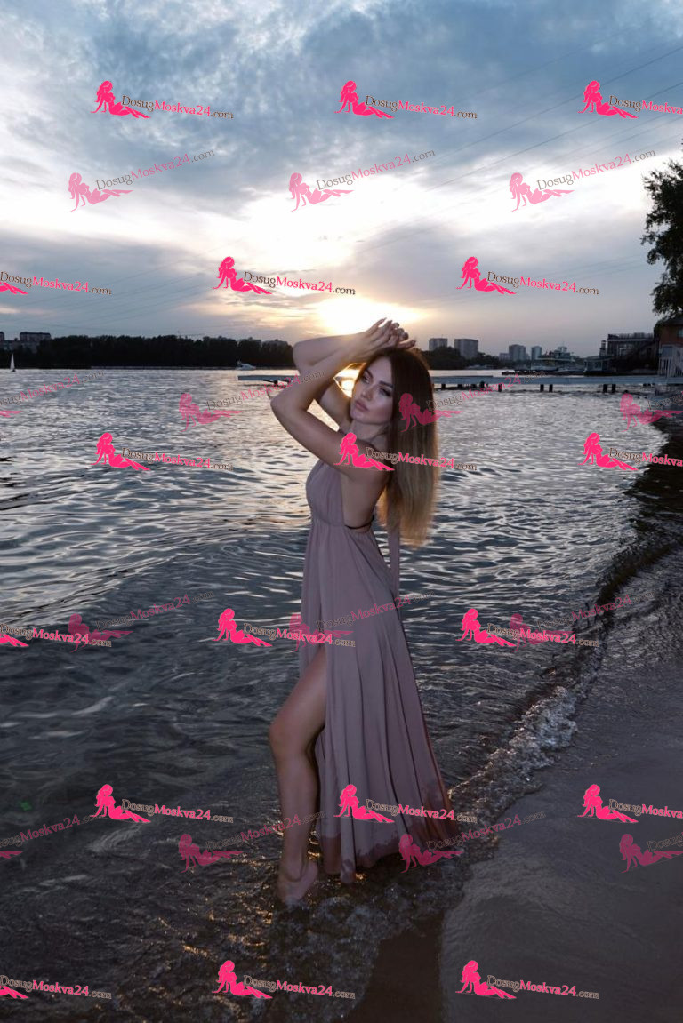 Проститутка Мадира - грудь 1, рост 164 см, вес 53 кг, цвет волос Шатенки, национальность Русские, Славянки