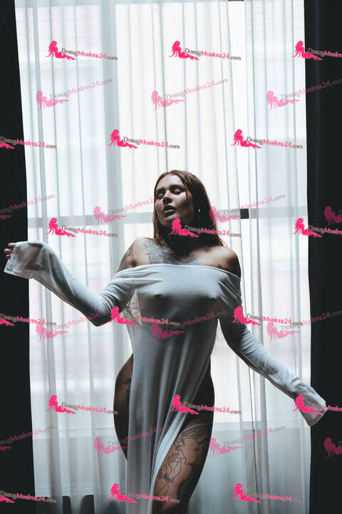 Проститутка Слава - грудь 3, рост 170 см, вес 65 кг, цвет волос Шатенки, национальность Русские, Славянки