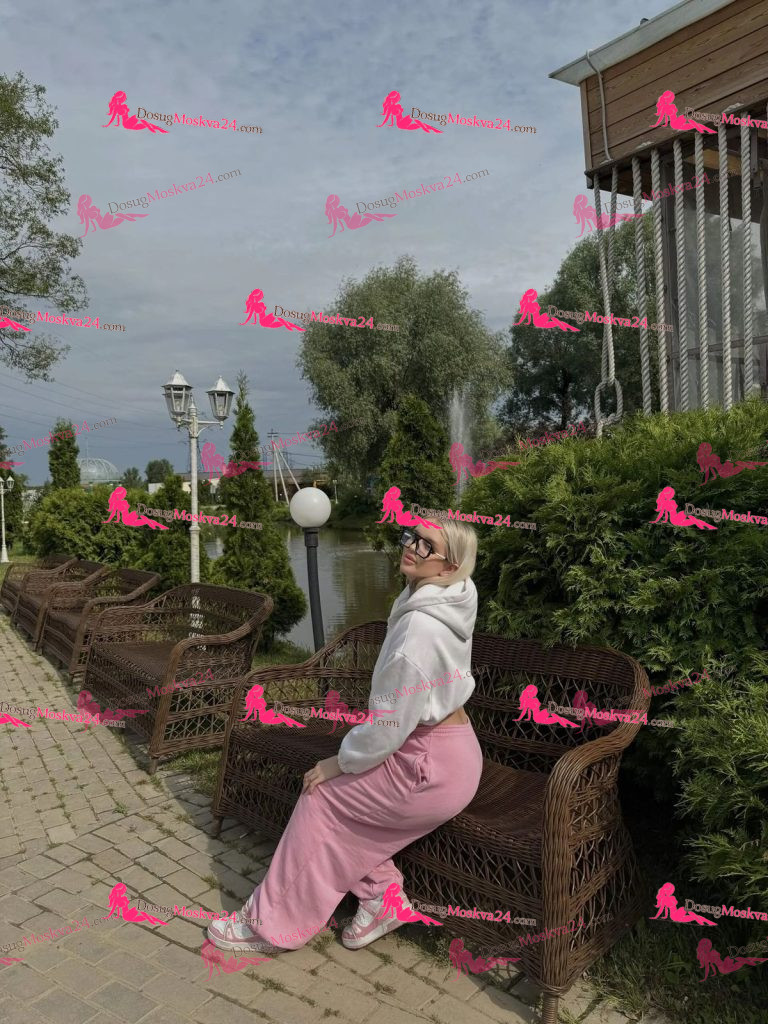 Проститутка Миранда - грудь 3, рост 168 см, вес 72 кг, цвет волос Блондинки, национальность Русские, Славянки