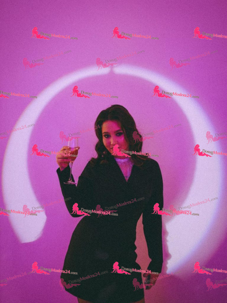 Проститутка Мария - грудь 2, рост 165 см, вес 62 кг, цвет волос Блондинки, национальность Русские, Славянки