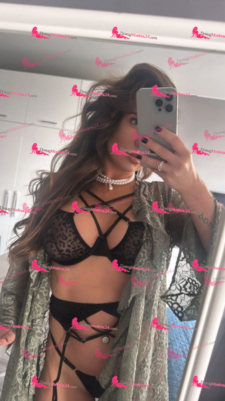 Проститутка Мэй - грудь 4, рост 164 см, вес 50 кг, цвет волос Шатенки, национальность Русские, Славянки