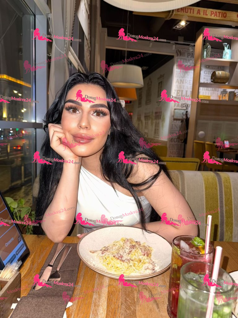 Проститутка Дина - грудь 3, рост 176 см, вес 65 кг, цвет волос Брюнетки, национальность Русские, Славянки