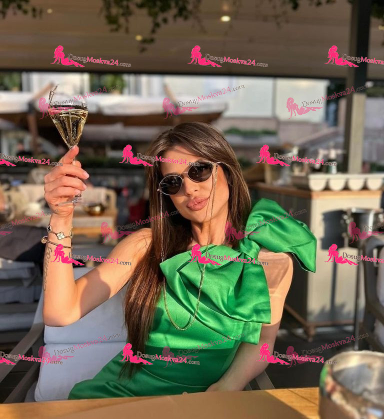 Проститутка Мэй - грудь 4, рост 164 см, вес 50 кг, цвет волос Шатенки, национальность Русские, Славянки