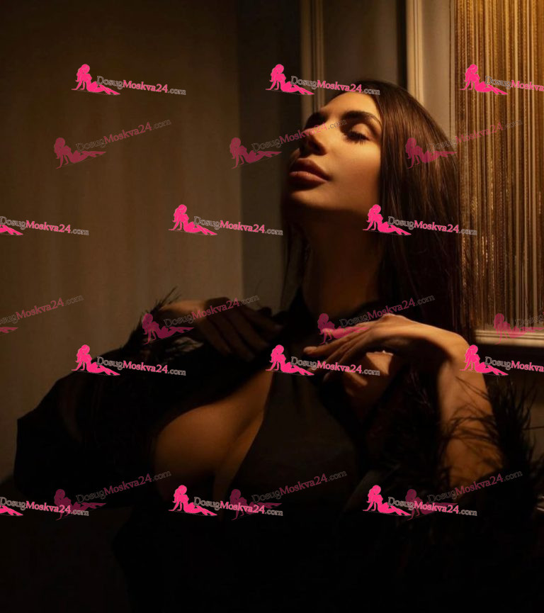 Проститутка Эльза - грудь 3, рост 176 см, вес 63 кг, цвет волос Шатенки, национальность Русские, Славянки