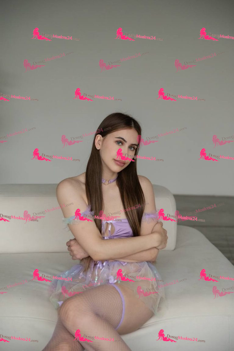 Проститутка Лола - грудь 2, рост 168 см, вес 52 кг, цвет волос Брюнетки, Рыжие, национальность Русские, Славянки