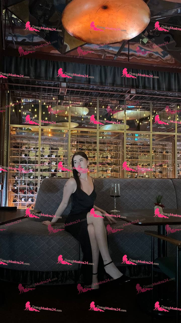 Проститутка Анита - грудь 1, рост 177 см, вес 56 кг, цвет волос Брюнетки, национальность Русские, Славянки