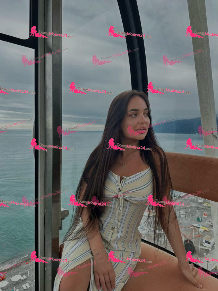 Проститутка Лео - грудь 2.5, рост 162 см, вес 57 кг, цвет волос Шатенки, национальность Русские, Славянки