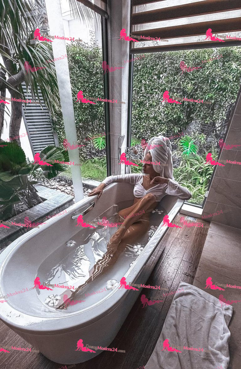 Проститутка Доминика - грудь 2, рост 173 см, вес 42 кг, цвет волос Шатенки, национальность Русские, Славянки