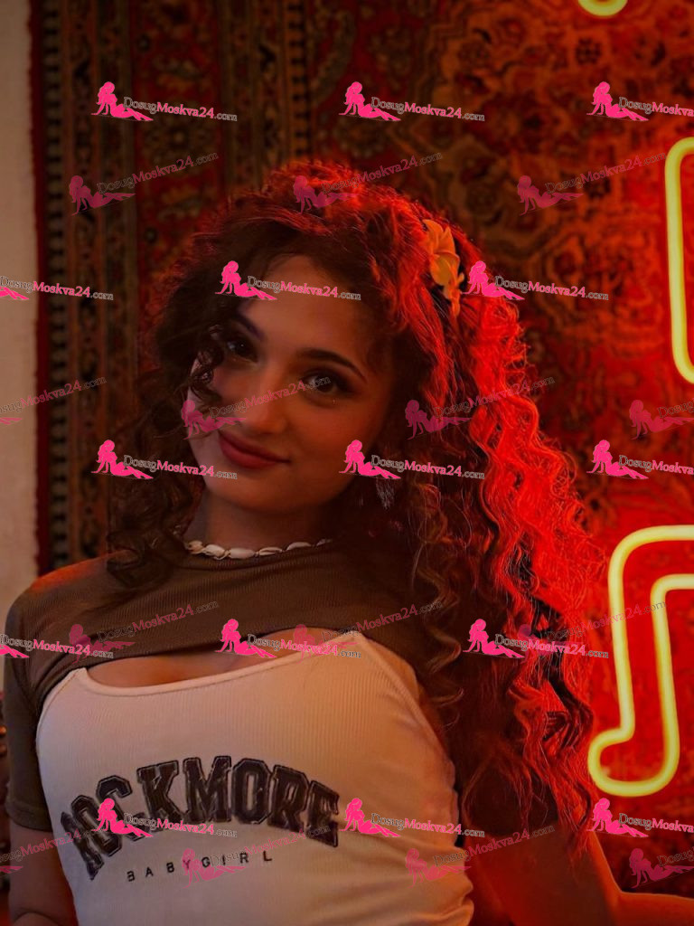 Проститутка Настя - грудь 2, рост 166 см, вес 55 кг, цвет волос Брюнетки, национальность Русские, Славянки