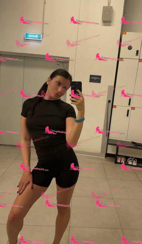 Проститутка Крис - грудь 1, рост 172 см, вес 58 кг, цвет волос Брюнетки, национальность Русские, Славянки