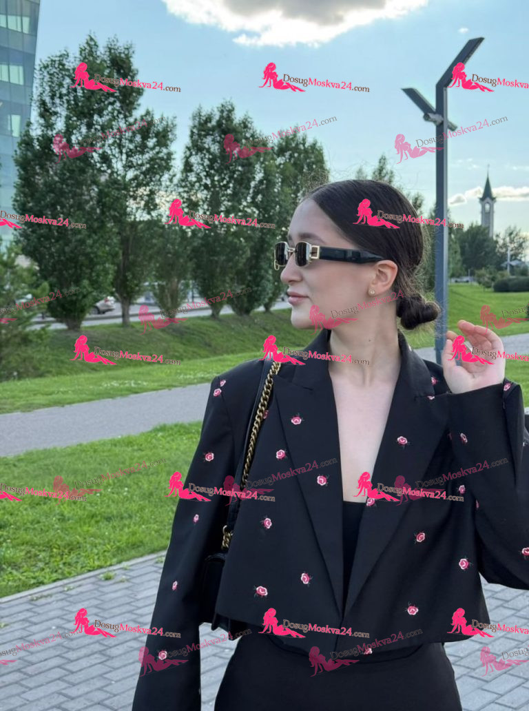 Проститутка Аида - грудь 1, рост 166 см, вес 60 кг, цвет волос Шатенки, национальность Русские, Славянки