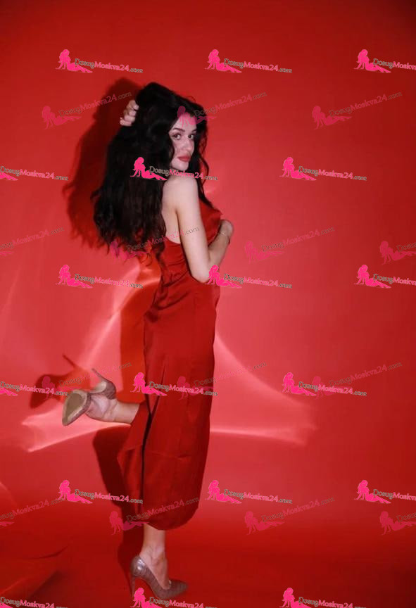 Проститутка Азиза - грудь 1, рост 169 см, вес 53 кг, цвет волос Брюнетки, национальность Русские, Славянки