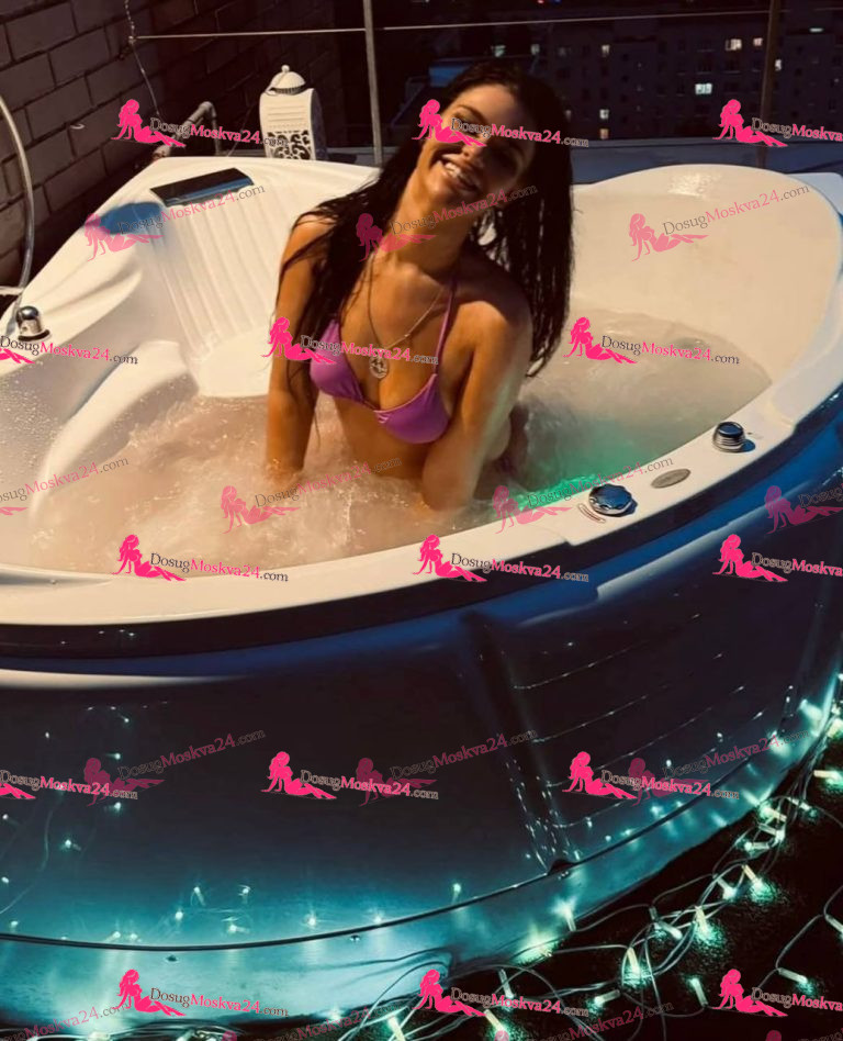 Проститутка Карина - грудь 2.5, рост 173 см, вес 59 кг, цвет волос Брюнетки, национальность Русские, Славянки