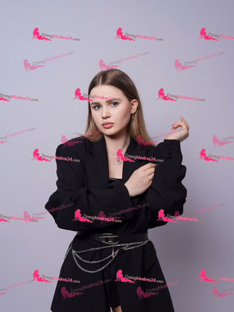 Проститутка Ариадна - грудь 2, рост 162 см, вес 50 кг, цвет волос Шатенки, национальность Русские, Славянки