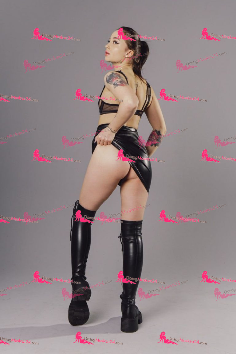 Проститутка Феникс - грудь 1, рост 167 см, вес 57 кг, цвет волос Брюнетки, национальность Русские, Славянки