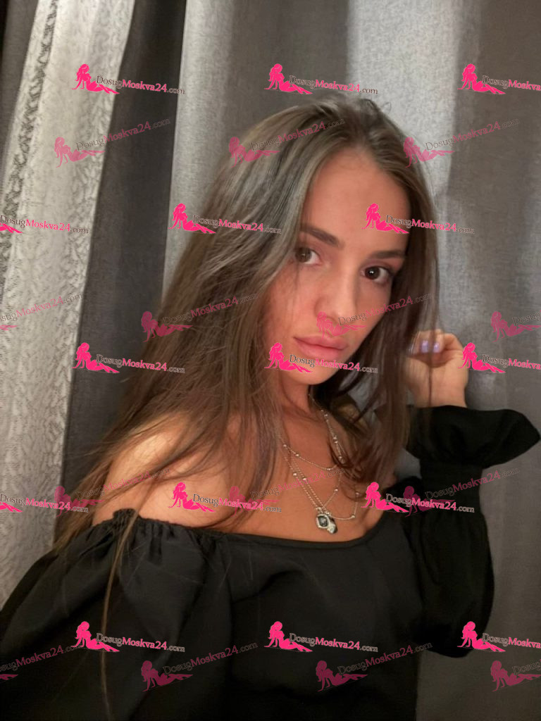 Проститутка Евгения - грудь 2, рост 157 см, вес 47 кг, цвет волос Шатенки, национальность Русские, Славянки