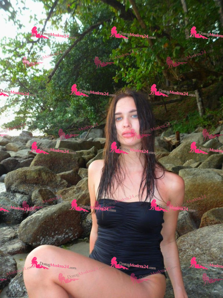 Проститутка Арина - грудь 2, рост 171 см, вес 50 кг, цвет волос Брюнетки, национальность Русские, Славянки