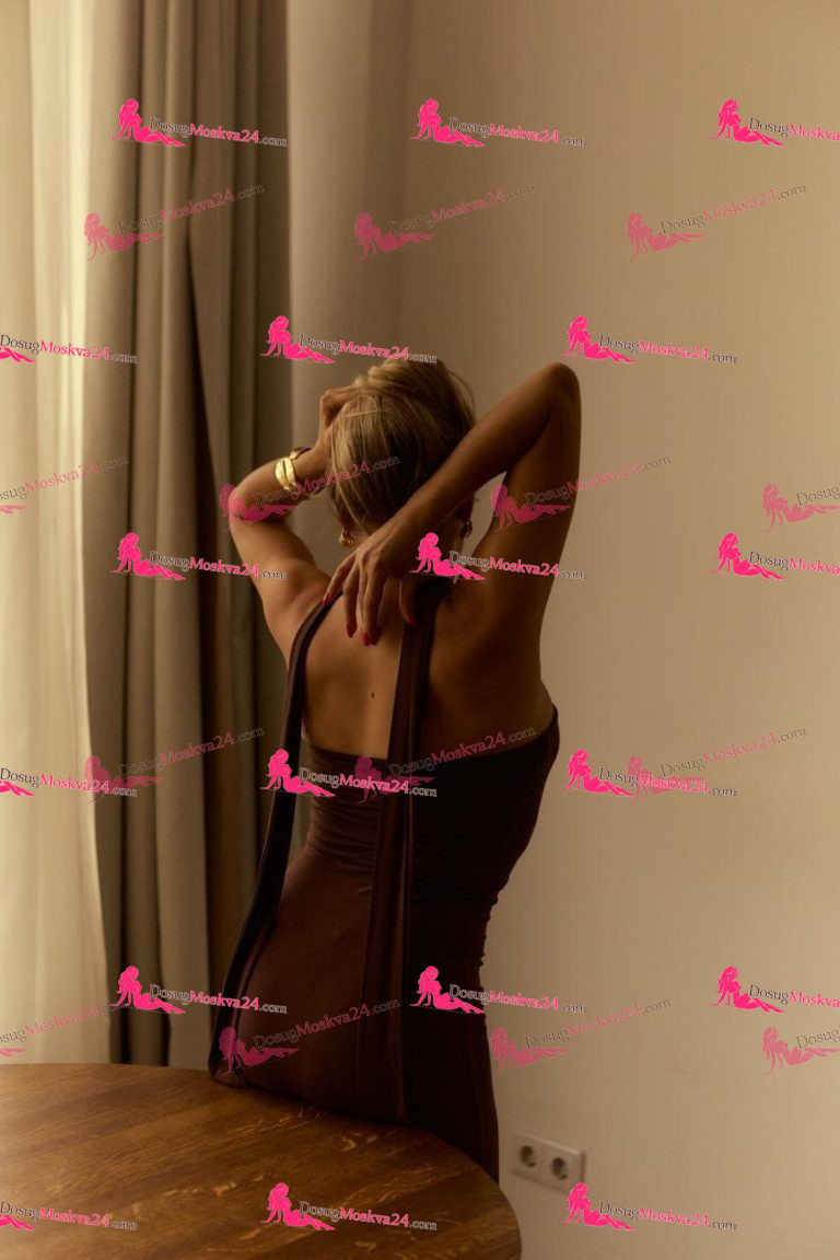 Проститутка Милана - грудь 2, рост 160 см, вес 53 кг, цвет волос Блондинки, национальность Русские, Славянки