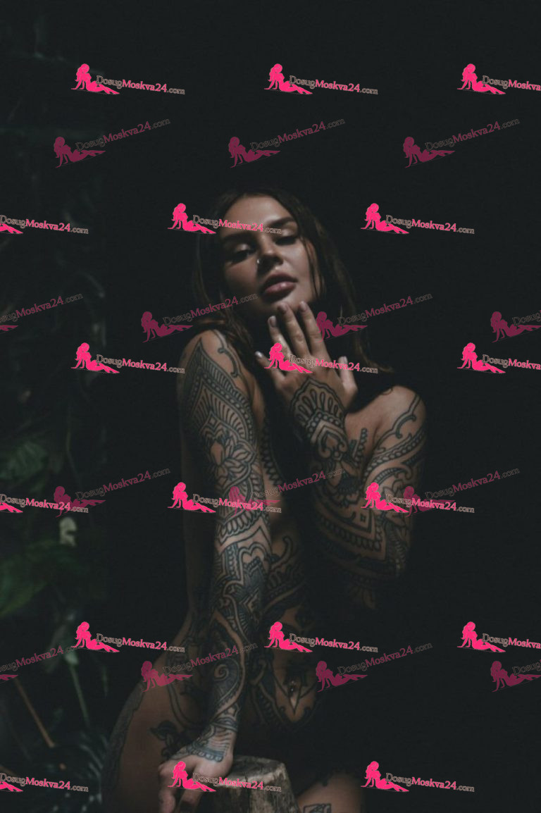 Проститутка Слава - грудь 3, рост 170 см, вес 65 кг, цвет волос Шатенки, национальность Русские, Славянки