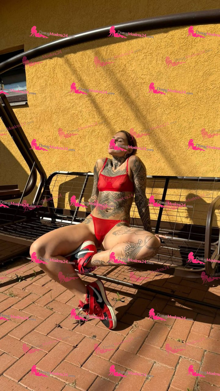 Проститутка Слава - грудь 3, рост 170 см, вес 65 кг, цвет волос Шатенки, национальность Русские, Славянки