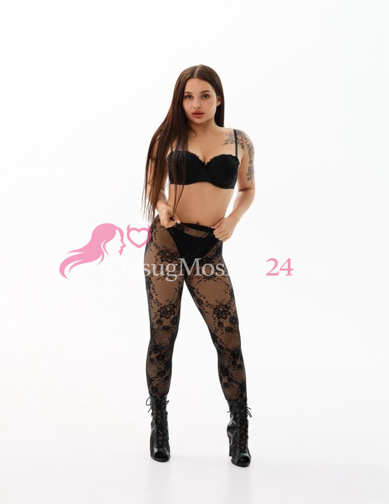 Проститутка Аня - грудь 3, рост 158 см, вес 55 кг, цвет волос Брюнетки, национальность Славянки