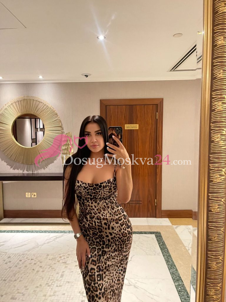 Проститутка Амида - грудь 3, рост 170 см, вес 60 кг, цвет волос Брюнетки, национальность Славянки