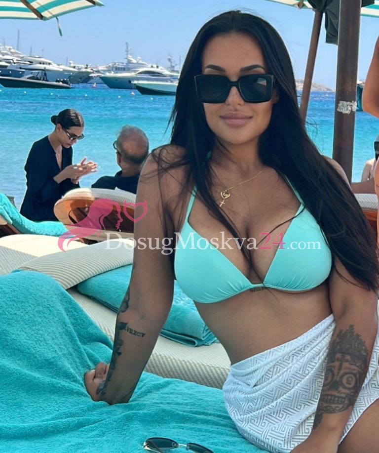 Проститутка Джой - грудь 4, рост 174 см, вес 70 кг, цвет волос Шатенки, национальность Славянки