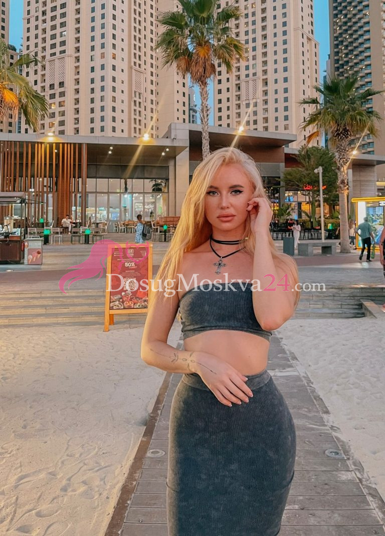 Проститутка Дейзи - грудь 1, рост 165 см, вес 52 кг, цвет волос Блондинки, национальность Славянки