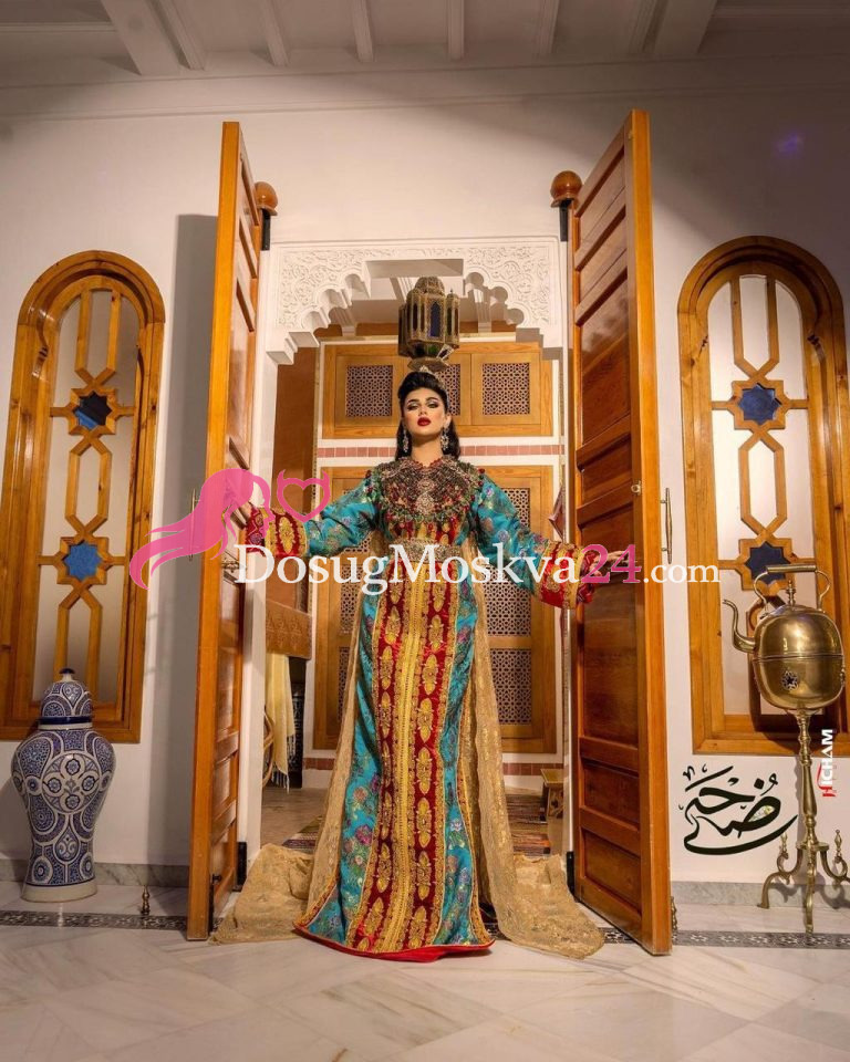 Проститутка Lilsecret - грудь 3, рост 169 см, вес 62 кг, цвет волос Шатенки, национальность Славянки