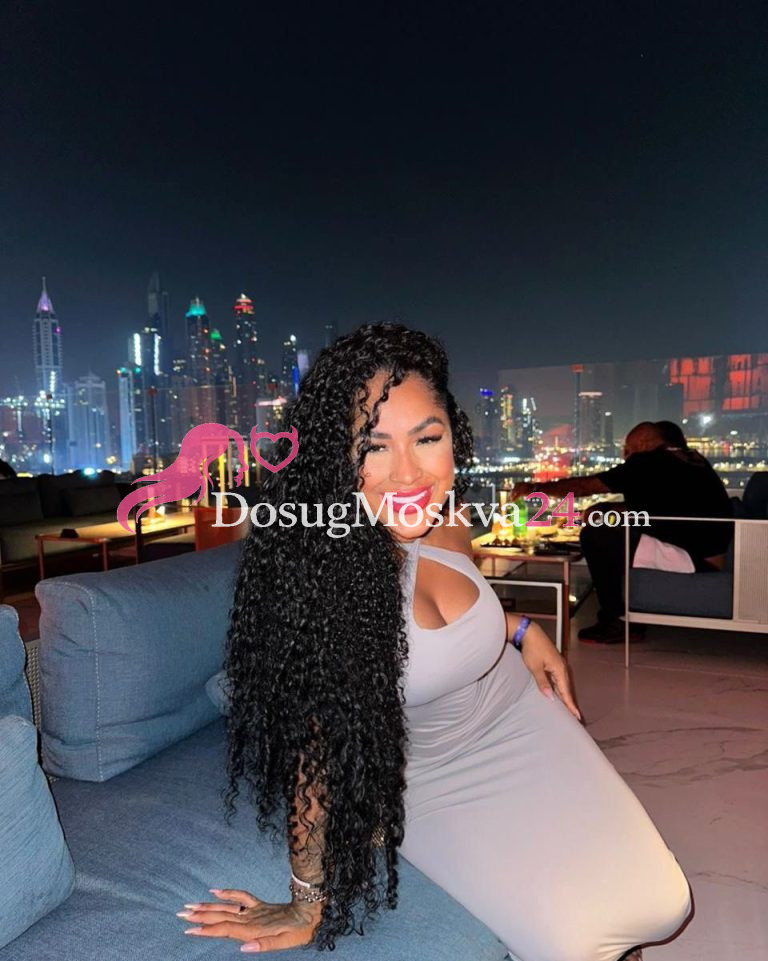 Проститутка Ayarla - грудь 3, рост 163 см, вес 66 кг, цвет волос Шатенки, национальность Украинки