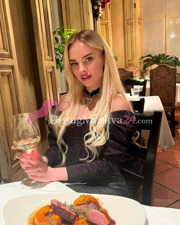 Проститутка Зоэль - грудь 2, рост 175 см, вес 55 кг, цвет волос Блондинки, национальность Славянки