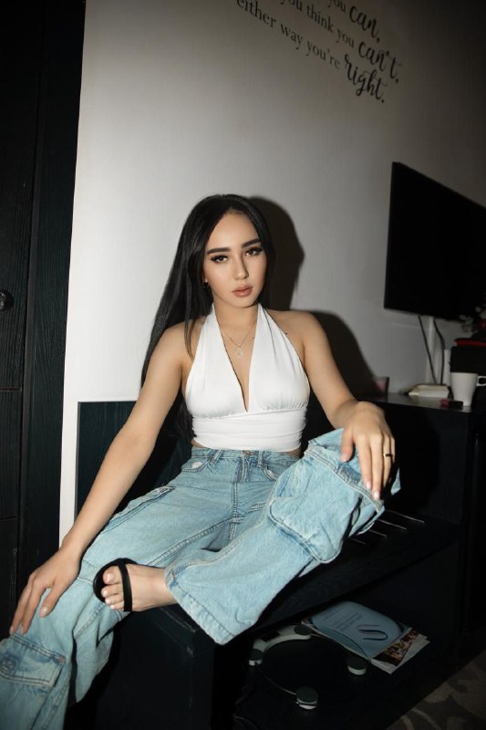 Проститутка Малика - грудь 2, рост 156 см, вес 44 кг, цвет волос Шатенки, национальность Славянки