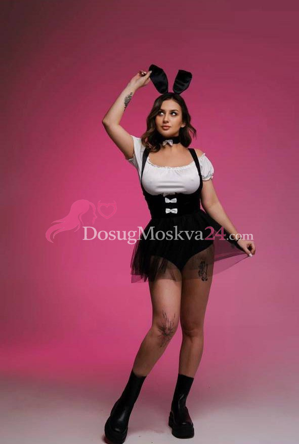 Проститутка Бренди - грудь 4, рост 165 см, вес 70 кг, цвет волос Брюнетки, национальность Славянки