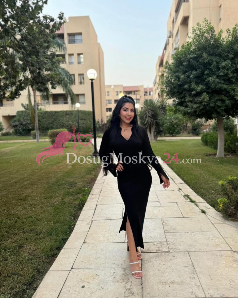 Проститутка Джулиана - грудь 2, рост 160 см, вес 52 кг, цвет волос Шатенки, национальность Негритянки