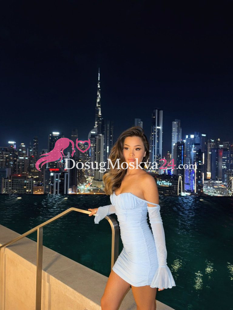 Проститутка Di - грудь 2, рост 163 см, вес 44 кг, цвет волос Брюнетки, национальность Славянки