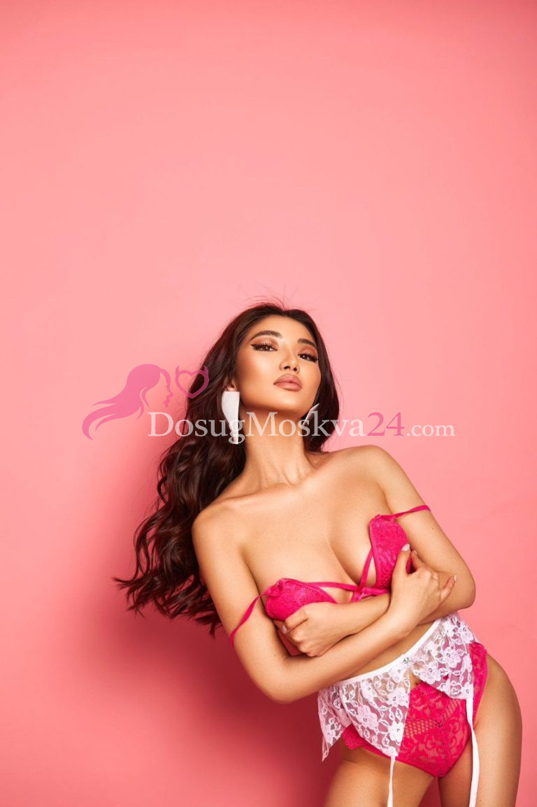 Проститутка Зара - грудь 3, рост 169 см, вес 45 кг, цвет волос Брюнетки, национальность Славянки