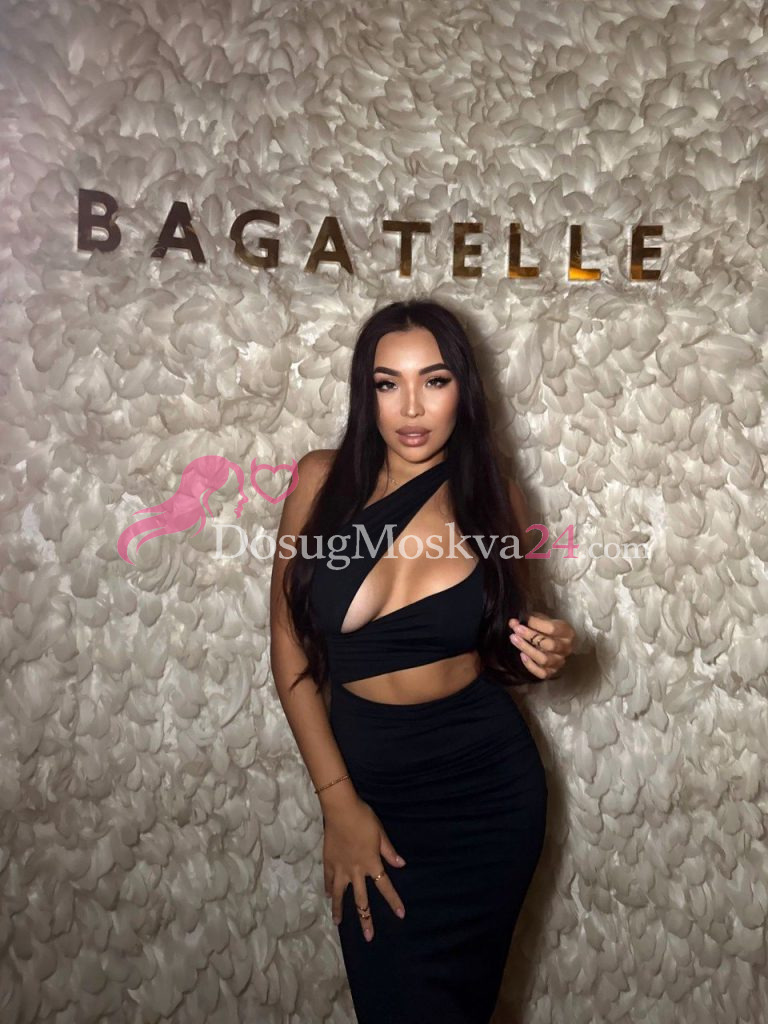 Проститутка Диди - грудь 3, рост 169 см, вес 50 кг, цвет волос Брюнетки, национальность Славянки