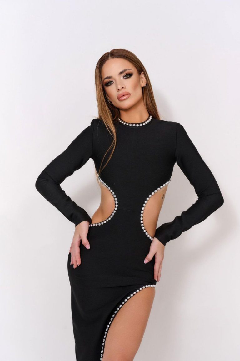 Проститутка Мелания - грудь 2, рост 170 см, вес 50 кг, цвет волос Брюнетки, национальность Славянки