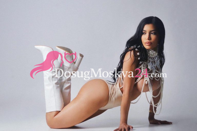 Проститутка Адриана - грудь 3, рост 166 см, вес 47 кг, цвет волос Брюнетки, национальность Славянки