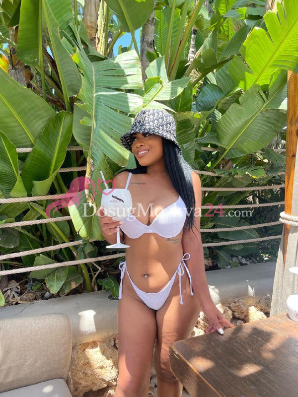 Проститутка Каталея - грудь 3, рост 165 см, вес 60 кг, цвет волос Шатенки, национальность Славянки