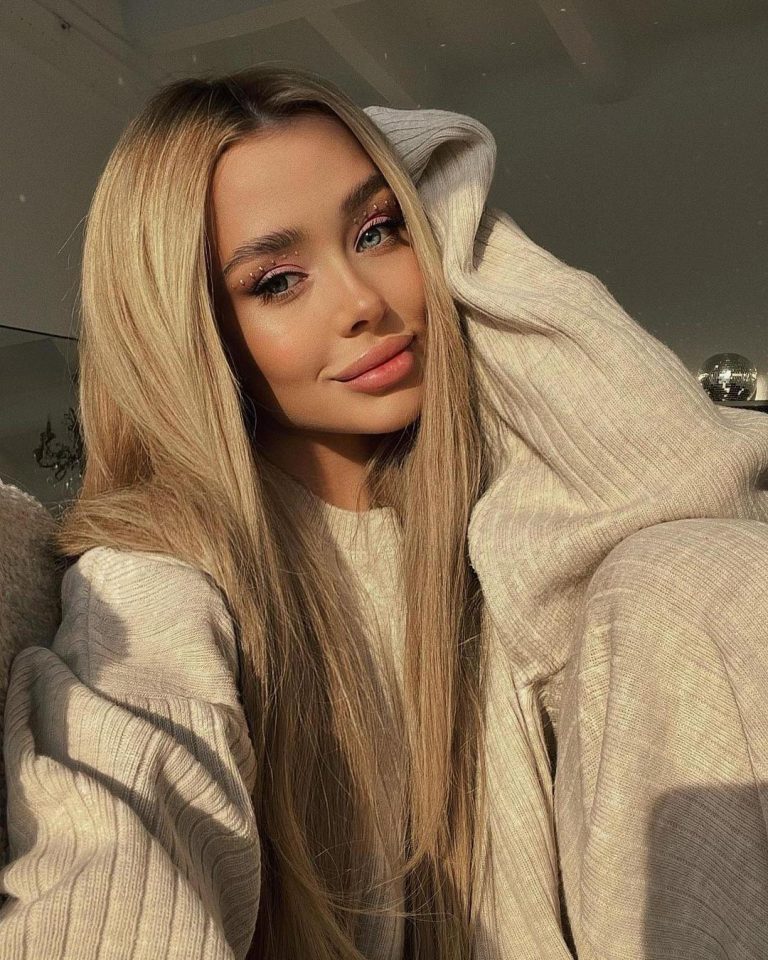 Проститутка Теган - грудь 1, рост 168 см, вес 52 кг, цвет волос Блондинки, национальность Славянки