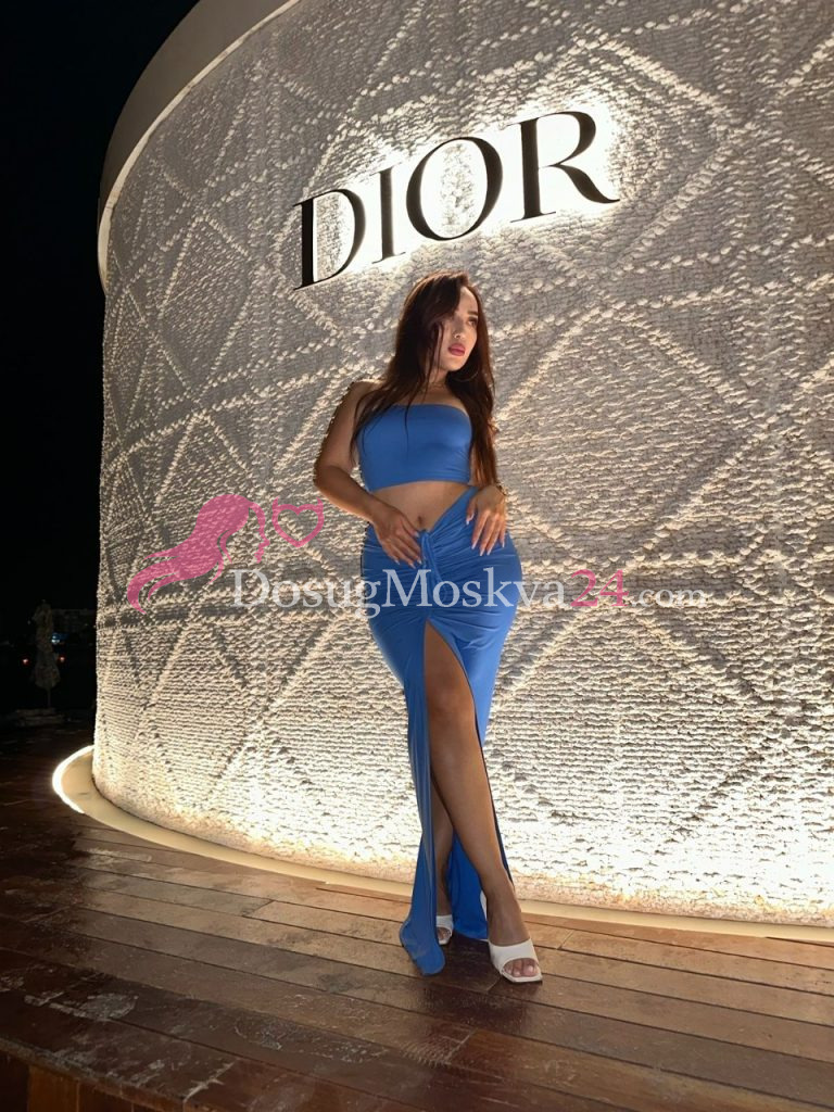 Проститутка Амели - грудь 2, рост 162 см, вес 57 кг, цвет волос Брюнетки, национальность Славянки