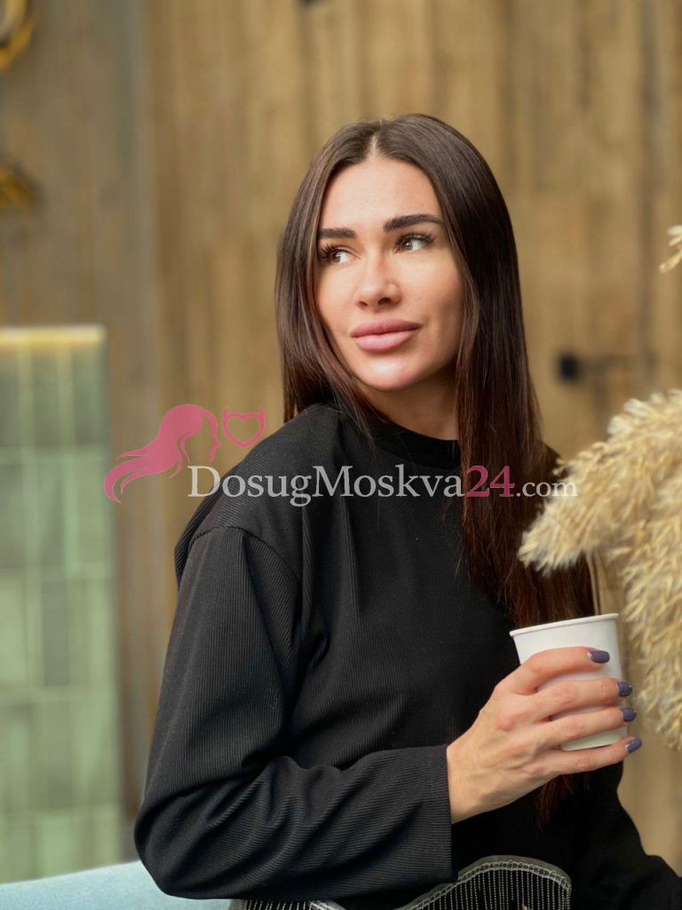 Проститутка Крис - грудь 2, рост 168 см, вес 49 кг, цвет волос Шатенки, национальность Славянки