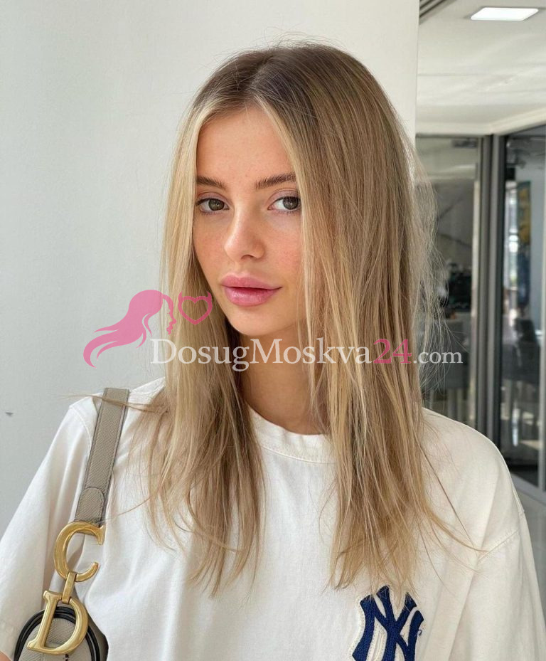 Проститутка Зора - грудь 2, рост 172 см, вес 52 кг, цвет волос Блондинки, национальность Славянки