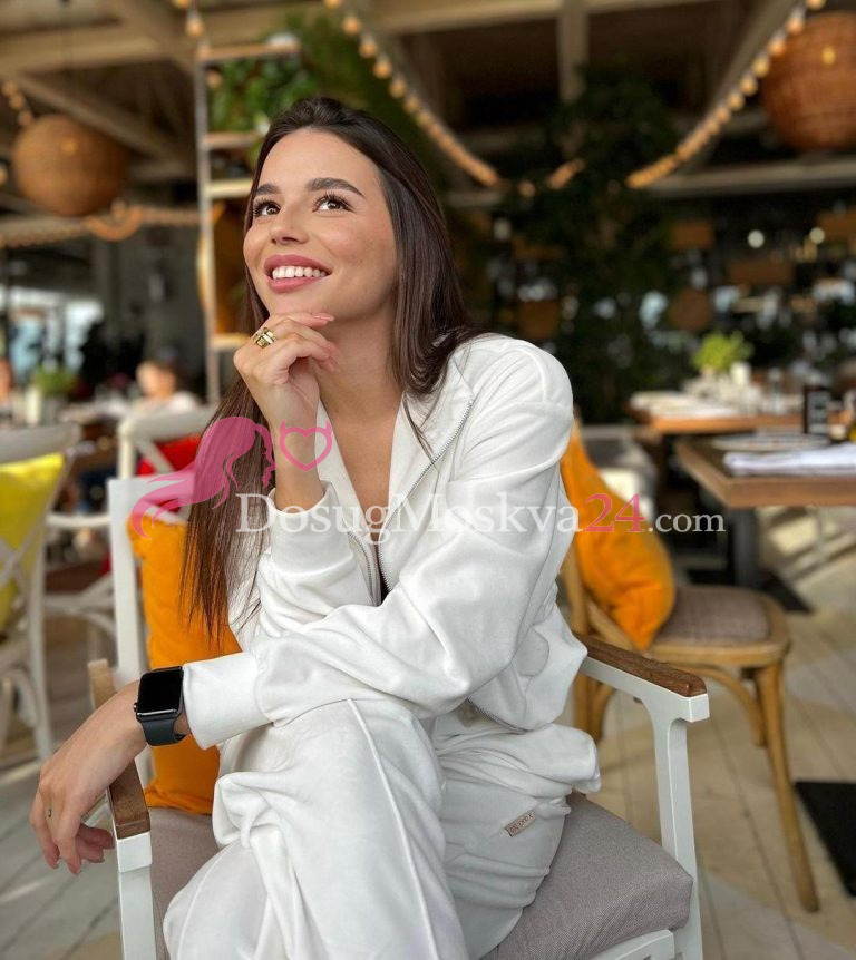 Проститутка Аннабель - грудь 1, рост 172 см, вес 59 кг, цвет волос Брюнетки, национальность Славянки